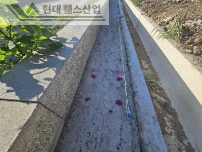화성휀스 펜스 울타리 - 화성시 전곡항 부근 펜션단지에 경계용 메쉬휀스를 설치한 현장을 소개합니다. 화성휀스 펜스 울타리 - 화성시 전곡항 부근 펜션단지에 경계용 메쉬휀스를 설치한 현장을 소개합니다.