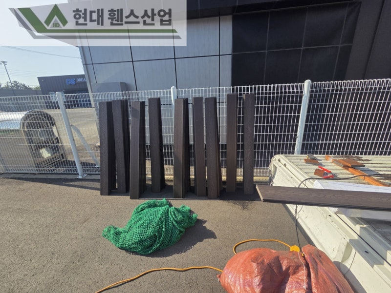 아산휀스 펜스 울타리 - 사생활 보호에 탁월한 효과!! 거기에 아름다운 디자인까지!!