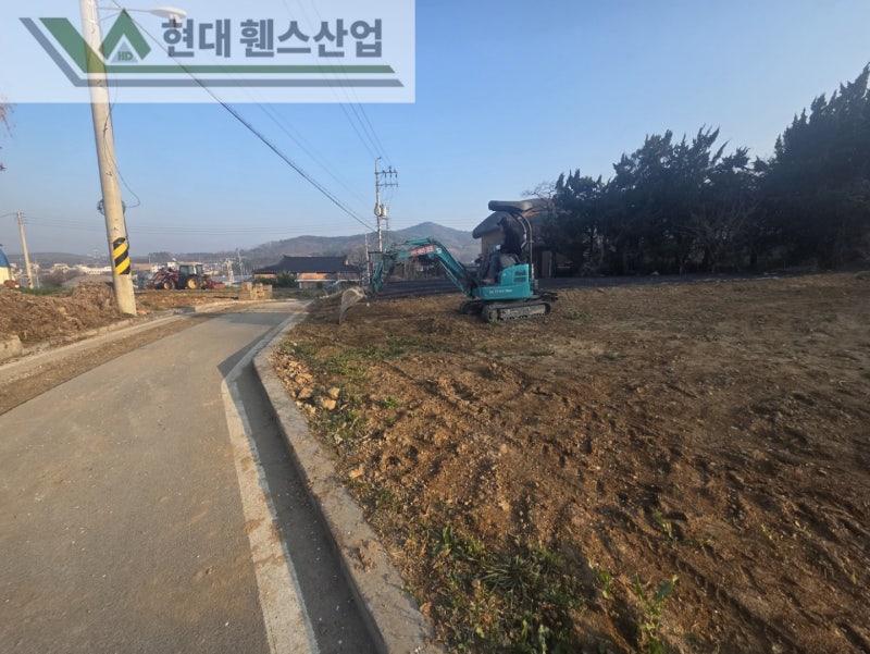 평택휀스 펜스 울타리 - 평택시 칠원동에 위치한 농막에 경계용 메쉬휀스를 시공한 현장을 소개합니다. 평택휀스 펜스 울타리 - 평택시 칠원동에 위치한 농막에 경계용 메쉬휀스를 시공한 현장을 소개합니다.