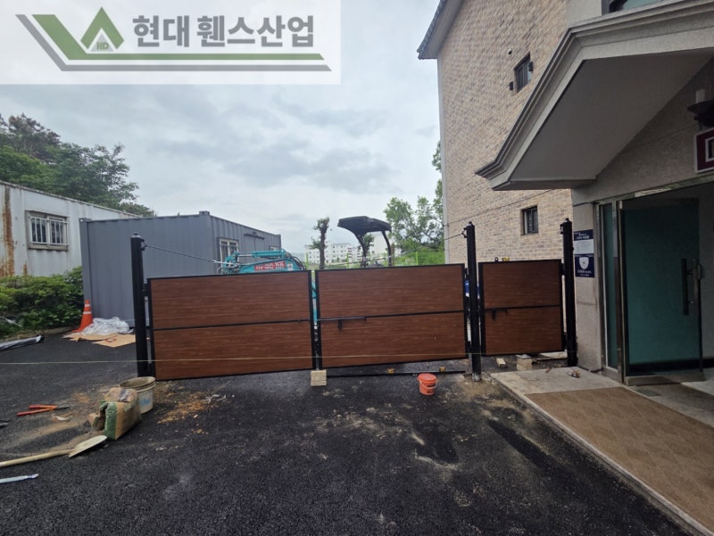 평택휀스 펜스 울타리-사생활 보호를 위한 합성목재 가림막휀스 평택휀스 펜스 울타리-사생활 보호를 위한 합성목재 가림막휀스