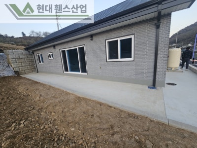 충주휀스 펜스 울타리 - 충주시 교현동에 위치한 주택 경계에 메쉬휀스를 시공한 현장을 소개합니다.