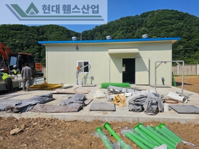 보령휀스 펜스 울타리 - 보령시 신흑동에 위치한 건축 준비 중인 사무실 건물에 경계용 메쉬휀스를 설치한 현장을 소개합니다. 보령휀스 펜스 울타리 - 보령시 신흑동에 위치한 건축 준비 중인 사무실 건물에 경계용 메쉬휀스를 설치한 현장을 소개합니다.