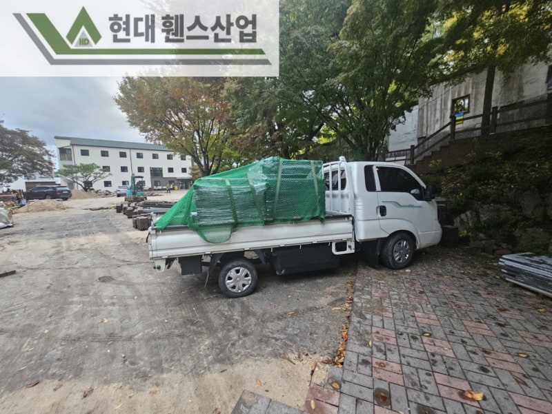 서울휀스 펜스 울타리 - 서울시 성북구에 위치한 수녀원 담장에 추락방지용 민들레 O형휀스를 시공한 현장을 소개합니다. 서울휀스 펜스 울타리 - 서울시 성북구에 위치한 수녀원 담장에 추락방지용 민들레 O형휀스를 시공한 현장을 소개합니다.