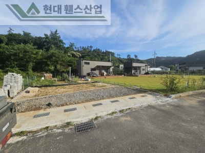 평택휀스 펜스 울타리 - 평택시 송탄동에 위치한 주말 농막에 경계용 메쉬휀스를 설치한 현장을 소개합니다.