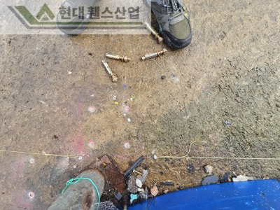 천안휀스 펜스 울타리 - 천안시 목천읍에 위치한 공장 경계에 차폐휀스를 설치한 현장을 소개합니다.