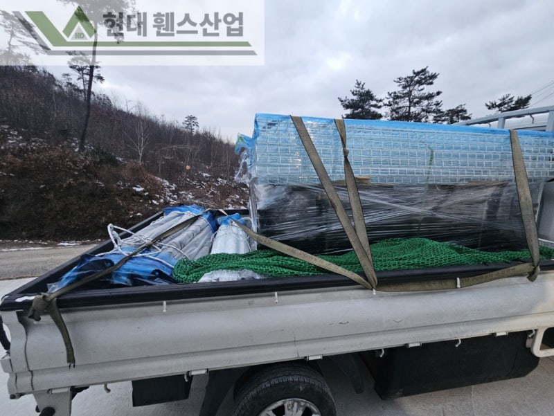 아산휀스 펜스 울타리 - 아산시 온천동에 위치한 전원주택 경계에 베이직A형휀스를 시공한 현장을 소개합니다. 아산휀스 펜스 울타리 - 아산시 온천동에 위치한 전원주택 경계에 베이직A형휀스를 시공한 현장을 소개합니다.