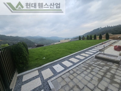가평휀스 펜스 울타리 - 가평군 전원주택단지에 베이직 A형휀스를 설치한 현장을 소개합니다. 가평휀스 펜스 울타리 - 가평군 전원주택단지에 베이직 A형휀스를 설치한 현장을 소개합니다.