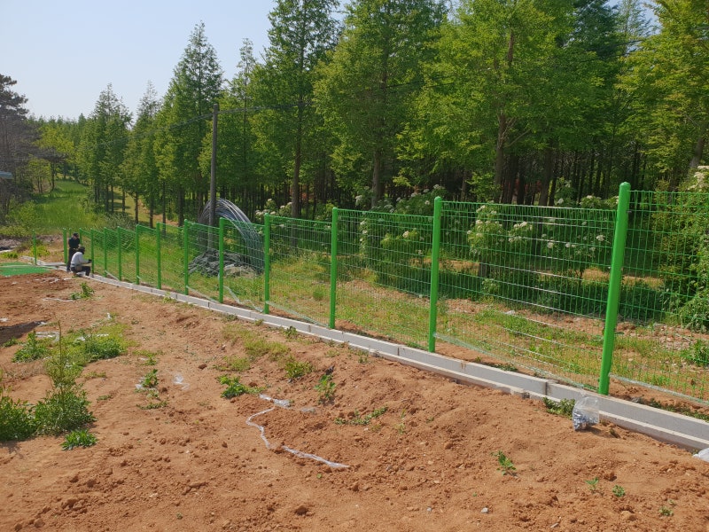 예산휀스ㅡ예산울타리 고덕면 상몽리 태양광휀스 시공 예산휀스ㅡ예산울타리 고덕면 상몽리 태양광휀스 시공