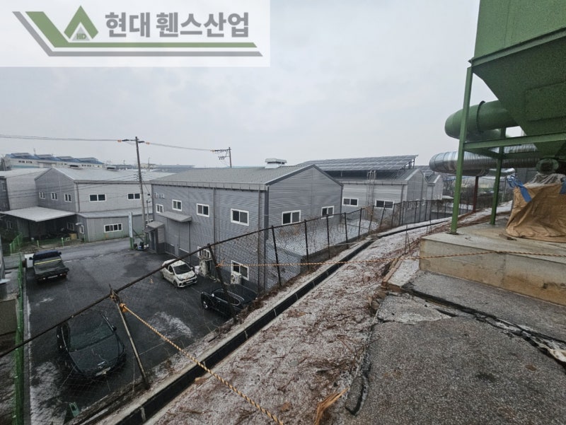 당진휀스 펜스 울타리 - 당진시 원당동에 위치한 공장 경계에 설치된 오래된 울타리를 철거하고 새롭게 시공해드린 현장을 소개합니다.