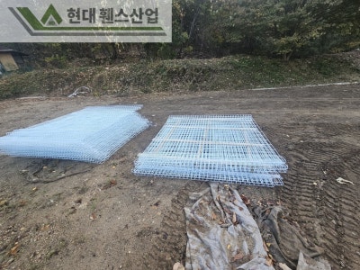 이천휀스 펜스 울타리 - 이천시 부발읍에 위치한 유기견보호소 경계에 메쉬휀스를 시공한 현장을 소개합니다.