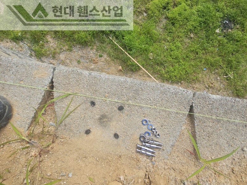 예산휀스 펜스 울타리 - 예산군 덕산면에 위치한 전원주택에 가성비 좋고 아름다운 베이직 휀스를 설치한 현장을 소개합니다.
