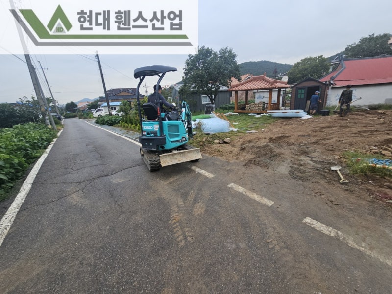 강화휀스 펜스 울타리 - 강화도에 위치한 전원주택 경계에 메쉬휀스를 시공한 현장을 소개합니다. 강화휀스 펜스 울타리 - 강화도에 위치한 전원주택 경계에 메쉬휀스를 시공한 현장을 소개합니다.