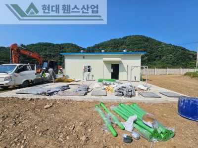 보령휀스 펜스 울타리 - 보령시 신흑동에 위치한 건축 준비 중인 사무실 건물에 경계용 메쉬휀스를 설치한 현장을 소개합니다. 보령휀스 펜스 울타리 - 보령시 신흑동에 위치한 건축 준비 중인 사무실 건물에 경계용 메쉬휀스를 설치한 현장을 소개합니다.