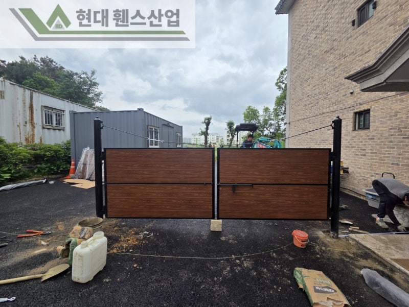 평택휀스 펜스 울타리-사생활 보호를 위한 합성목재 가림막휀스 평택휀스 펜스 울타리-사생활 보호를 위한 합성목재 가림막휀스