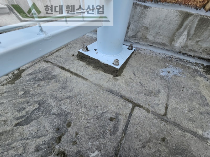 평택휀스 펜스 울타리 - 평택시 팽성읍에 위치한 미군부대 부근 타운 하우스 단지에 메쉬대문과 메쉬휀스를 설치한 현장을 소개합니다. 평택휀스 펜스 울타리 - 평택시 팽성읍에 위치한 미군부대 부근 타운 하우스 단지에 메쉬대문과 메쉬휀스를 설치한 현장을 소개합니다.