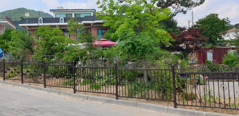 군산시 전원주택시공 ㅡ 군산 울타리 ㅡ 군산디자인휀스 시공 군산시 전원주택시공 ㅡ 군산 울타리 ㅡ 군산디자인휀스 시공