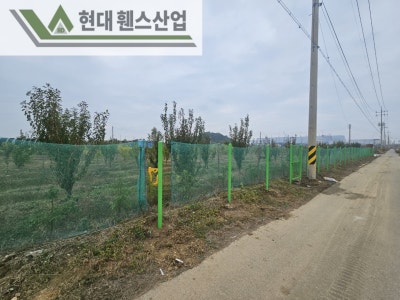 평택휀스 펜스 울타리 - 평택시 지제동 농막 경계에 메쉬휀스를 시공한 현장을 소개합니다. 평택휀스 펜스 울타리 - 평택시 지제동 농막 경계에 메쉬휀스를 시공한 현장을 소개합니다.