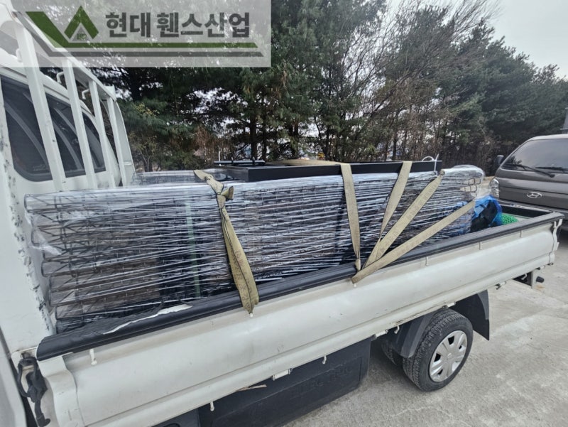 가평휀스 펜스 울타리 - 가평군 가평읍에 위치한 신축 사무실부지 경계에 메쉬휀스를 시공한 현장을 소개합니다. 가평휀스 펜스 울타리 - 가평군 가평읍에 위치한 신축 사무실부지 경계에 메쉬휀스를 시공한 현장을 소개합니다.
