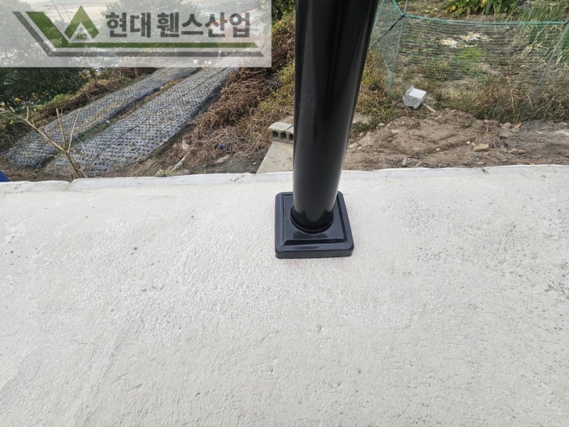논산휀스 펜스 울타리 - 논산시 양촌면에 위치한 음식점 경계에 추락방지용 베이직 A형휀스를 시공한 현장을 소개합니다.