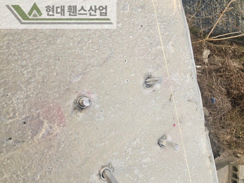 논산휀스 펜스 울타리 - 논산시 양촌면에 위치한 음식점 경계에 추락방지용 베이직 A형휀스를 시공한 현장을 소개합니다.