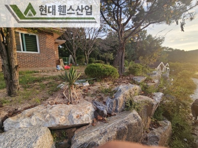 천안 휀스 펜스 울타리 - 천안시 신부동에 위치한 작은 전원주택 경계에 베이직 A형휀스를 시공한 현장을 소개합니다.