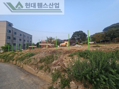 아산휀스 펜스 울타리 - 아산시 탕정면에 위치한 공터에 경계용 메쉬휀스를 시공한 현장을 소개합니다. 아산휀스 펜스 울타리 - 아산시 탕정면에 위치한 공터에 경계용 메쉬휀스를 시공한 현장을 소개합니다.