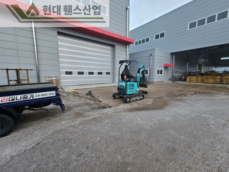 당진휀스 펜스 울타리 - 당진시 원당동에 위치한 공장 경계에 설치된 오래된 울타리를 철거하고 새롭게 시공해드린 현장을 소개합니다.