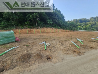 예산휀스 펜스 울타리 - 예산군 덕산면에 위치한 주말 농장 부지에 경계를 나누는 메쉬휀스를 설치한 현장을 소개합니다.