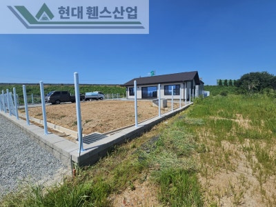 천안휀스 펜스 울타리 - 천안시 성환읍에 위치한 전원 주택에 경계용 메쉬휀스를 시공한 현장을 소개합니다. 천안휀스 펜스 울타리 - 천안시 성환읍에 위치한 전원 주택에 경계용 메쉬휀스를 시공한 현장을 소개합니다.