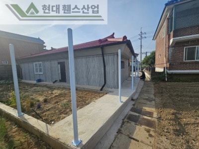 천안휀스 펜스 울타리 - 천안시 성환읍에 위치한 시골 마을 주택에 경계용 메쉬휀스를 설치한 현장을 소개합니다. 천안휀스 펜스 울타리 - 천안시 성환읍에 위치한 시골 마을 주택에 경계용 메쉬휀스를 설치한 현장을 소개합니다.
