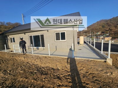충주휀스 펜스 울타리 - 충주시 교현동에 위치한 주택 경계에 메쉬휀스를 시공한 현장을 소개합니다.