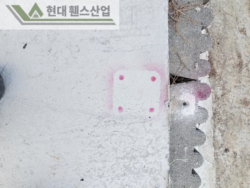 아산휀스 펜스 울타리 - 아산시 온천동에 위치한 전원주택 경계에 베이직A형휀스를 시공한 현장을 소개합니다. 아산휀스 펜스 울타리 - 아산시 온천동에 위치한 전원주택 경계에 베이직A형휀스를 시공한 현장을 소개합니다.
