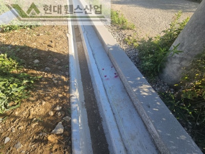 화성휀스 펜스 울타리 - 화성시 전곡항 부근 펜션단지에 경계용 메쉬휀스를 설치한 현장을 소개합니다. 화성휀스 펜스 울타리 - 화성시 전곡항 부근 펜션단지에 경계용 메쉬휀스를 설치한 현장을 소개합니다.