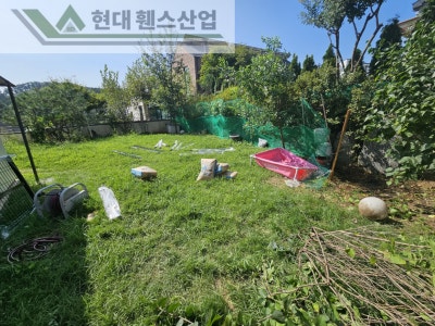 진천휀스 펜스 울타리 - 진천군 문백면에 위치한 전원주택 마당에 반려견의 공간을 위한 메쉬휀스를 시공한 현장을 소개합니다. 진천휀스 펜스 울타리 - 진천군 문백면에 위치한 전원주택 마당에 반려견의 공간을 위한 메쉬휀스를 시공한 현장을 소개합니다.