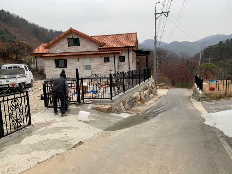 양평 전원주택 휀스 ㅡ 양평 울타리 ㅡ 양평 서종면 디자인휀스시공 양평 전원주택 휀스 ㅡ 양평 울타리 ㅡ 양평 서종면 디자인휀스시공