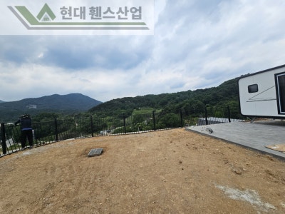 공주휀스 펜스 울타리 - 공주시 유구읍에 위치한 전원주택 예정지 담장에 베이직휀스를 설치한 현장을 소개합니다. 공주휀스 펜스 울타리 - 공주시 유구읍에 위치한 전원주택 예정지 담장에 베이직휀스를 설치한 현장을 소개합니다.