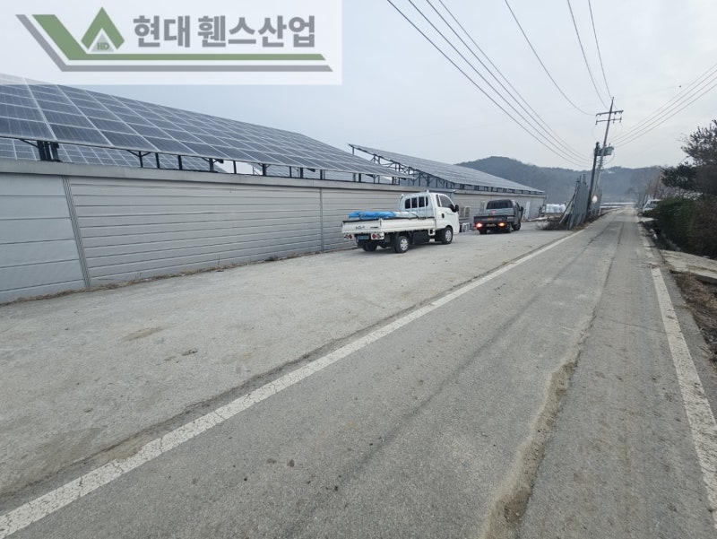 아산휀스 펜스 울타리 - 아산시 둔포면에 위치한 하우스식 농장에 메쉬휀스를 시공한 현장을 소개합니다.
