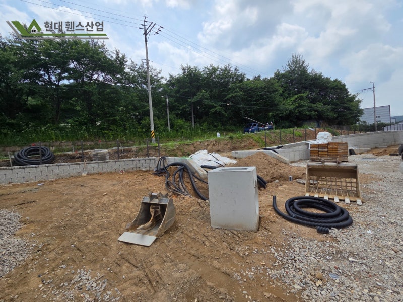 용인휀스 유방동 600M 시공기 뉴-메쉬 앙카타입 정밀시공 사례 용인휀스 유방동 600M 시공기 뉴-메쉬 앙카타입 정밀시공 사례