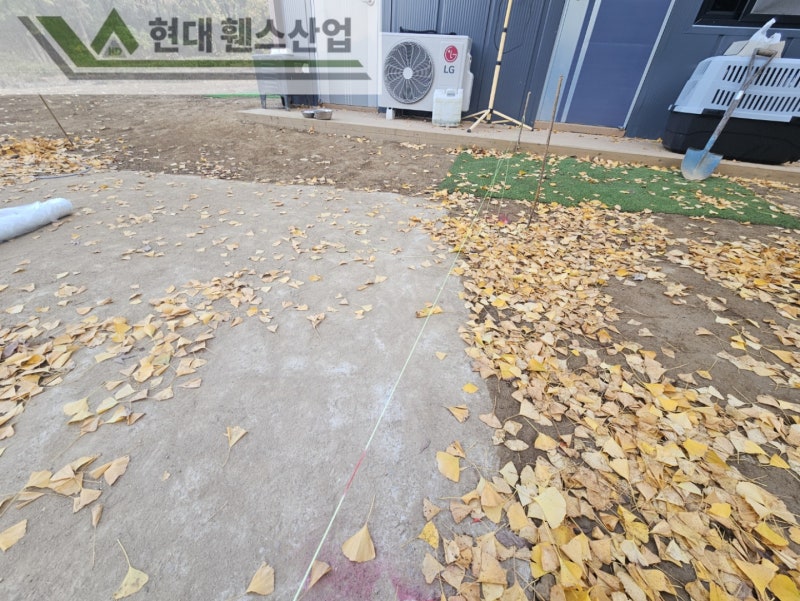이천휀스 펜스 울타리 - 이천시 부발읍에 위치한 유기견보호소 경계에 메쉬휀스를 시공한 현장을 소개합니다.