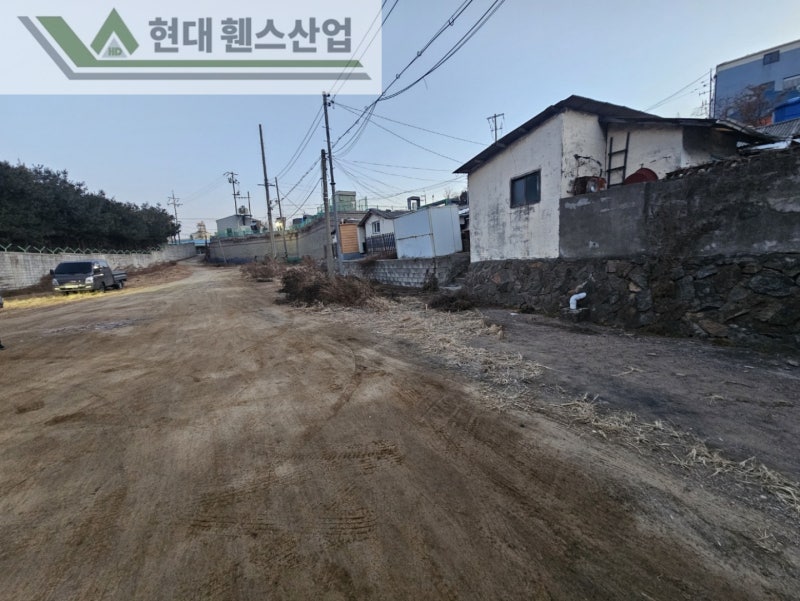 평택휀스 펜스 울타리 - 평택시 청북읍에 위치한 대지 경계에 경계용 메쉬휀스를 시공한 현장을 소개합니다.