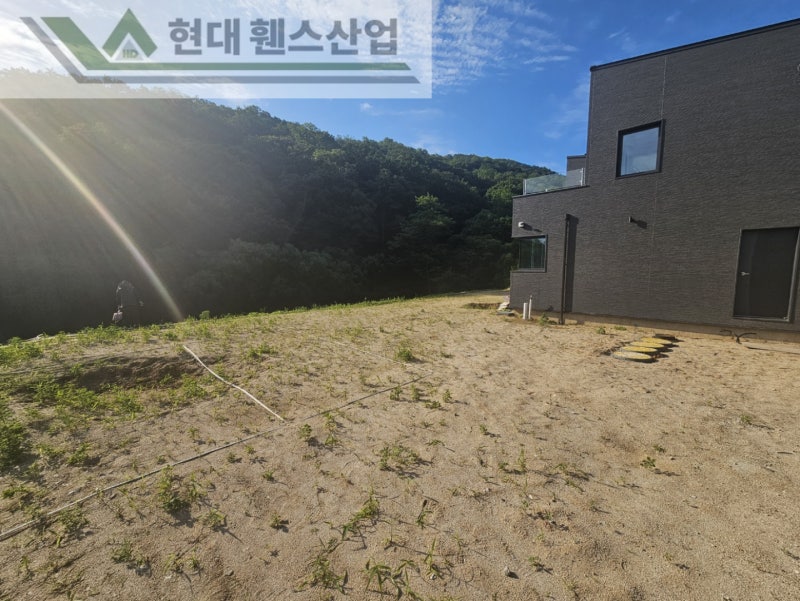 예산휀스 펜스 울타리 - 예산군 덕산면에 위치한 전원주택에 가성비 좋고 아름다운 베이직 휀스를 설치한 현장을 소개합니다.