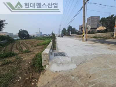 천안휀스 펜스 울타리 - 천안시 성거읍에 위치한 음식점 옥외 주차장에 경계용 메쉬휀스를 설치한 현장을 소개합니다. 천안휀스 펜스 울타리 - 천안시 성거읍에 위치한 음식점 옥외 주차장에 경계용 메쉬휀스를 설치한 현장을 소개합니다.