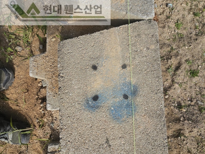 예산휀스 펜스 울타리 - 예산군 덕산면에 위치한 전원주택에 가성비 좋고 아름다운 베이직 휀스를 설치한 현장을 소개합니다.