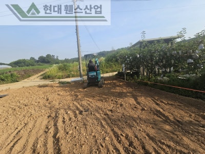 예산휀스 펜스 울타리 - 예산군 덕산면에 위치한 주말 농장 부지에 경계를 나누는 메쉬휀스를 설치한 현장을 소개합니다.