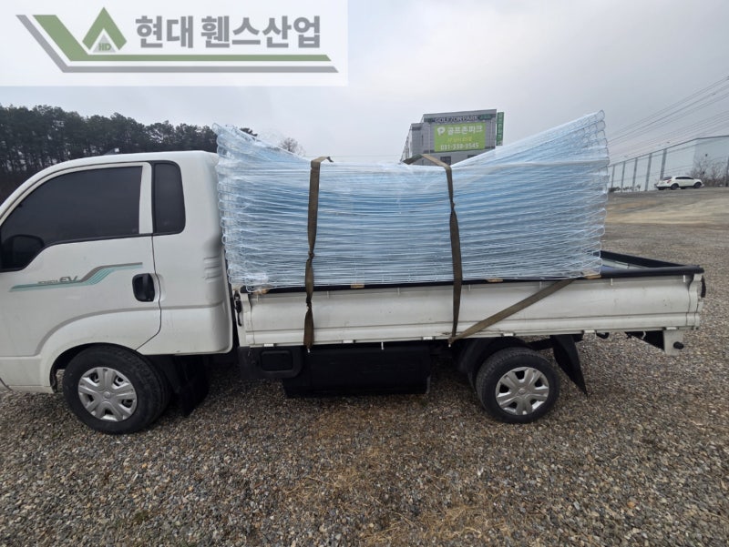 천안휀스 펜스 울타리 - 천안시 직산읍에 위치한 나대지 경계에 추락방지용 메쉬휀스를 시공한 현장을 소개합니다.