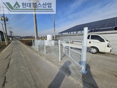 아산휀스 펜스 울타리 - 아산시 둔포면에 위치한 하우스식 농장에 메쉬휀스를 시공한 현장을 소개합니다.