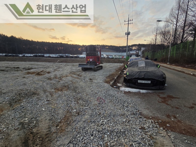 평택휀스 펜스 울타리 - 저번주에 이어 평택 렌터카 회사 부지 경계에 추가로 메쉬휀스를 시공한 현장을 소개합니다. 평택휀스 펜스 울타리 - 저번주에 이어 평택 렌터카 회사 부지 경계에 추가로 메쉬휀스를 시공한 현장을 소개합니다.