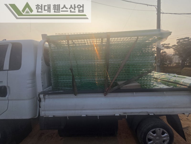 성환휀스 펜스 울타리 - 천안시 성환읍에 위치한 나대지에 경계를 위한 메쉬휀스를 시공한 현장을 소개합니다.