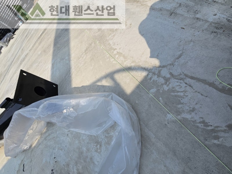 평택휀스 펜스 울타리 - 평택시 팽성읍에 위치한 작은 주차장 부지에 포플러 쌍문 + 외문을 설치한 현장을 소개합니다. 평택휀스 펜스 울타리 - 평택시 팽성읍에 위치한 작은 주차장 부지에 포플러 쌍문 + 외문을 설치한 현장을 소개합니다.