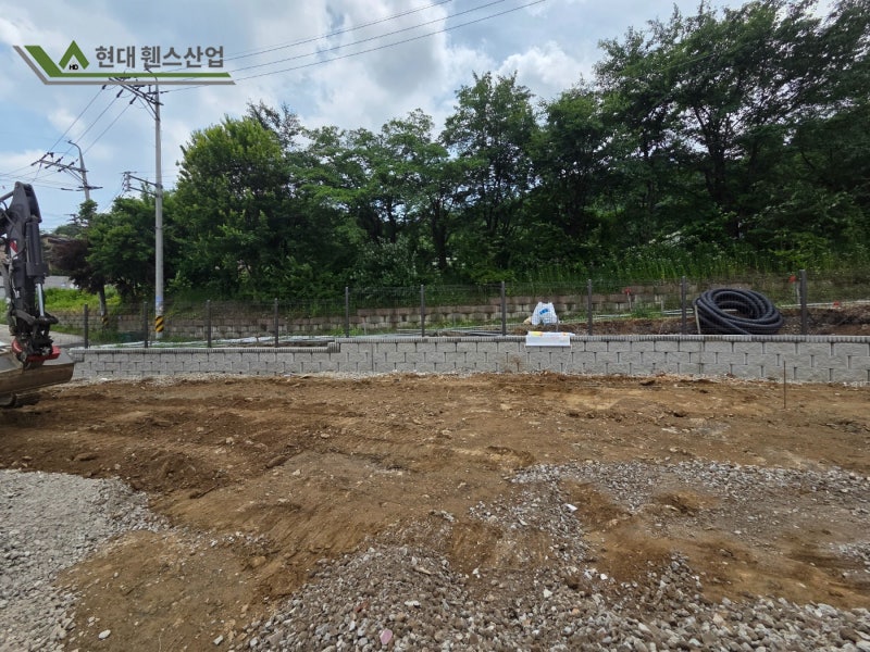 용인휀스 유방동 600M 시공기 뉴-메쉬 앙카타입 정밀시공 사례 용인휀스 유방동 600M 시공기 뉴-메쉬 앙카타입 정밀시공 사례